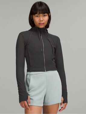 Lululemon Nulu and Mesh Cropped Define Jacket
Graphite Grey
